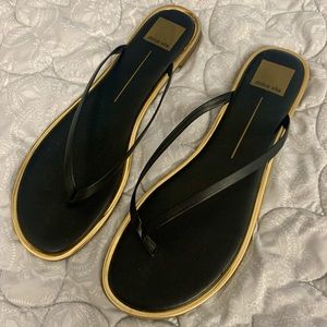 Dolce vita flip flops